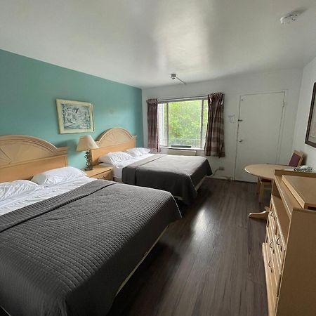 6267 Persepolis Inn Niagarawatervallen Buitenkant foto