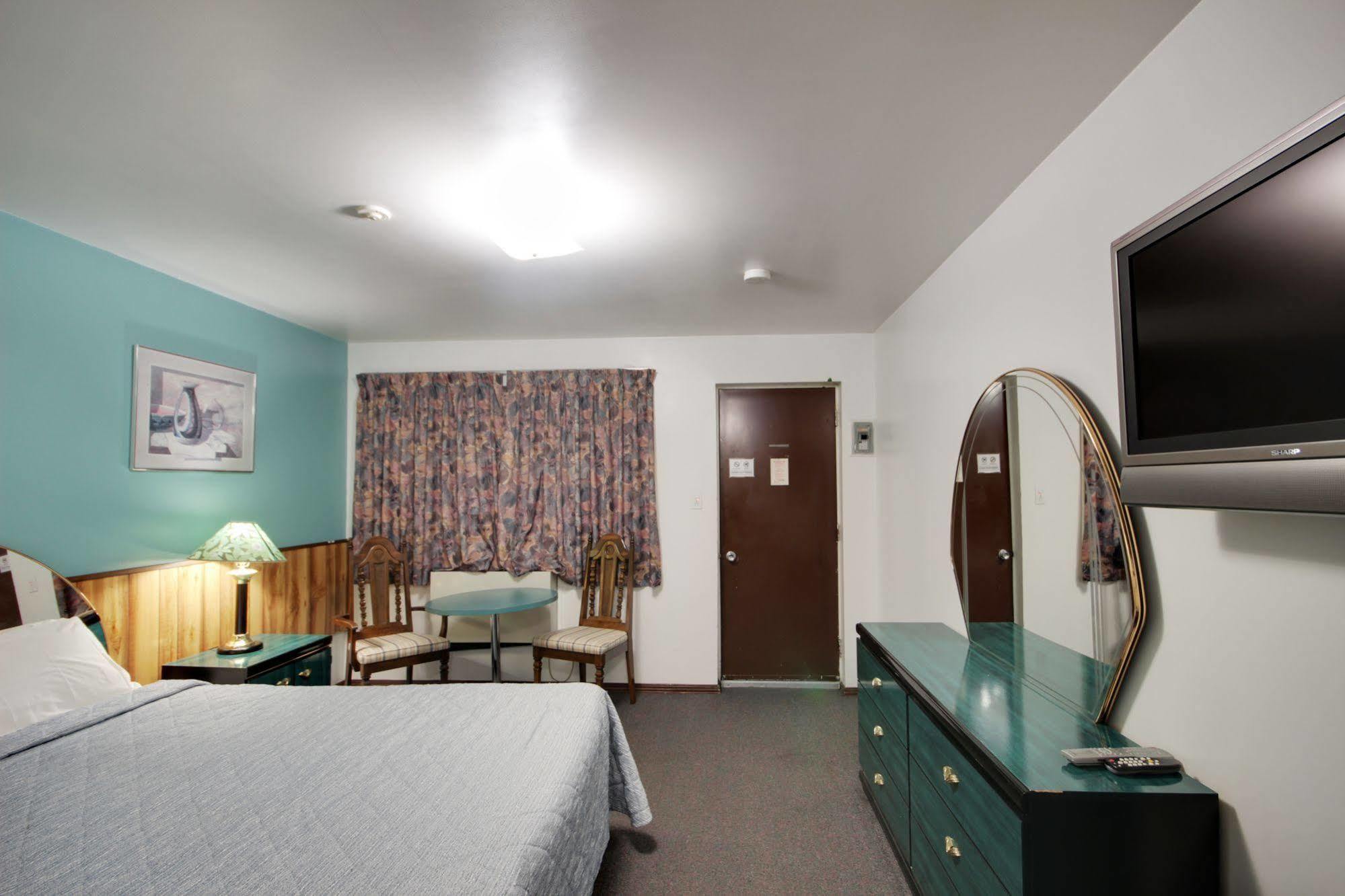 6267 Persepolis Inn Niagarawatervallen Buitenkant foto