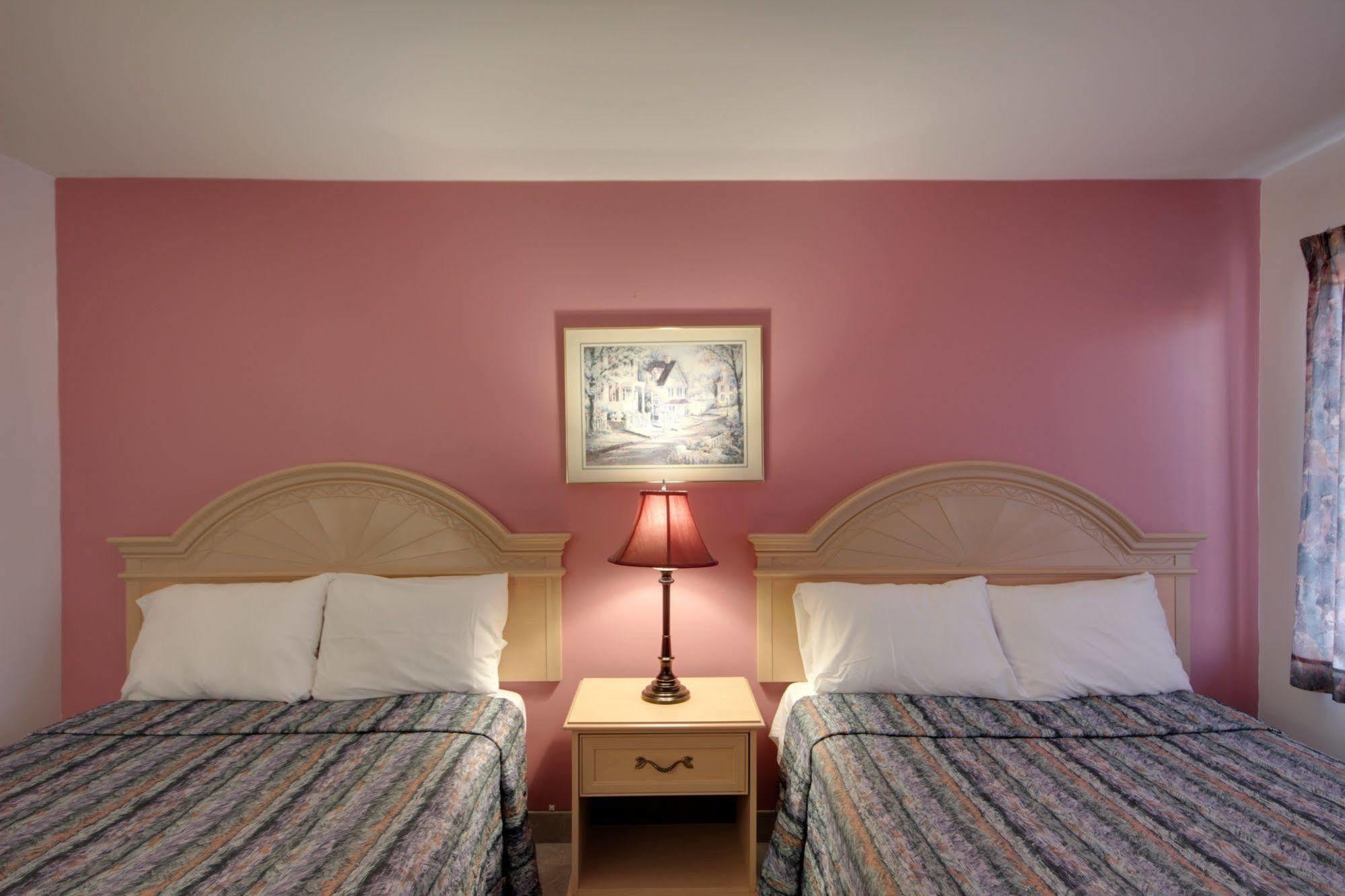 6267 Persepolis Inn Niagarawatervallen Buitenkant foto