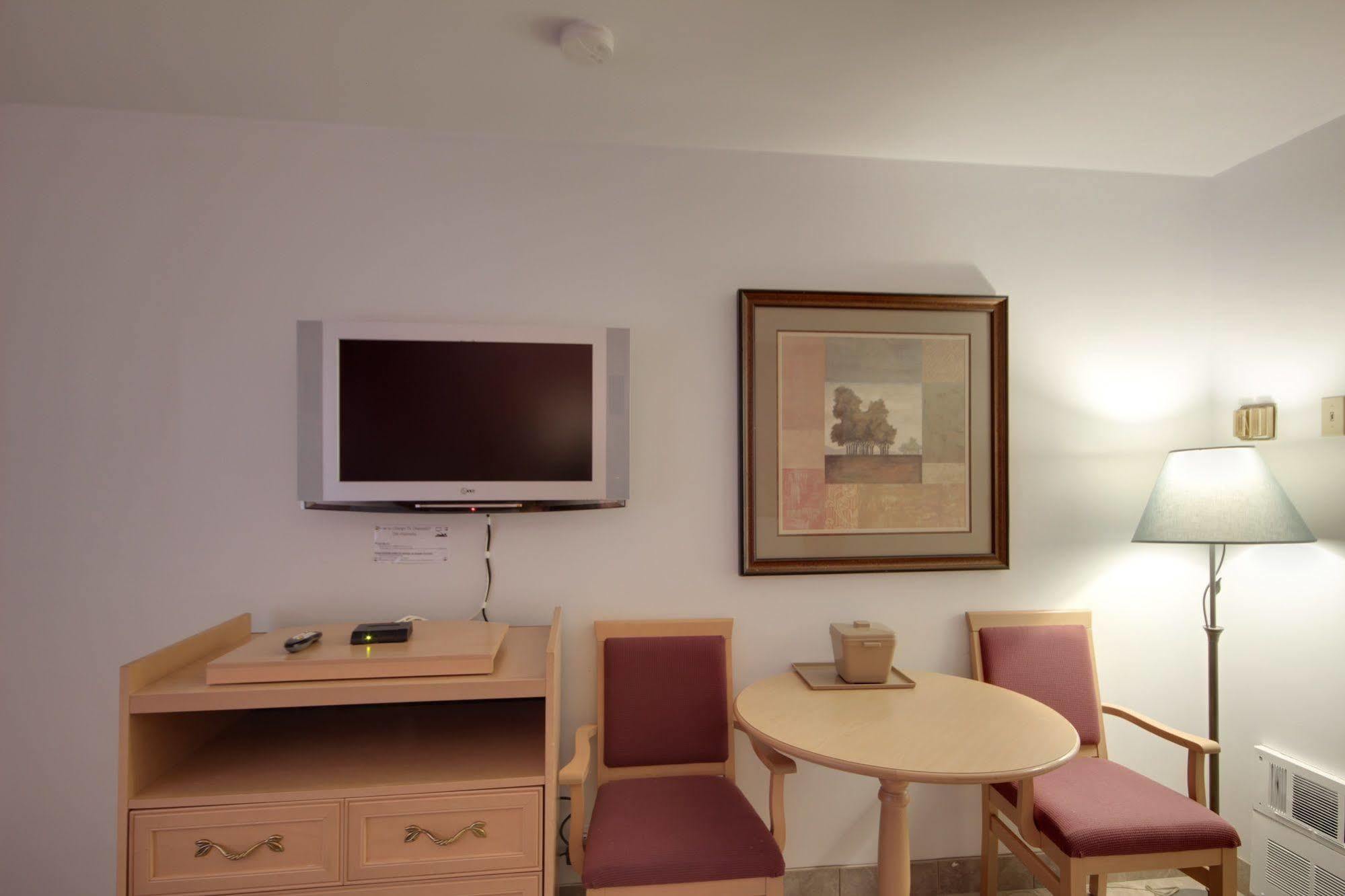 6267 Persepolis Inn Niagarawatervallen Buitenkant foto